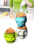Mr. & Mrs. Salt and Pepper Shaker by Qualy